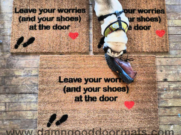Leave your worries (and your shoes) at the door (heart)- Doormat