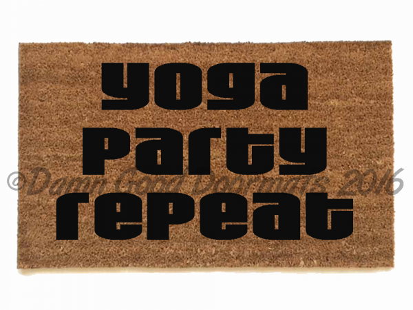 Yoga Party Repeat doormat