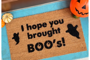 I hope you brought BOO'S funny halloween coir doormat