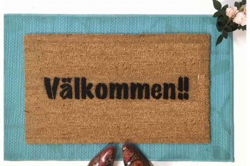 Välkommen!! It's Scandanavian decor -Swedish for Welcome!