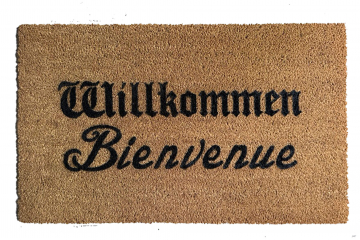 outdoor coir doormat in German and French "Willkommen Bienvenue" Welcome mat