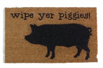 wipe your piggies, funny pigbarnyard Farmhouse doormat