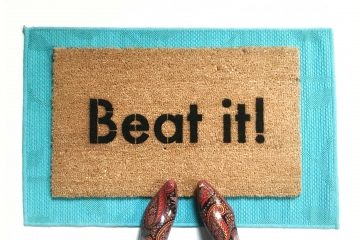 Beat it! funny, go away doormat