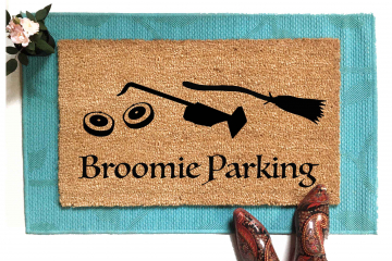 Broomie Parking Hocus Pocus doormat