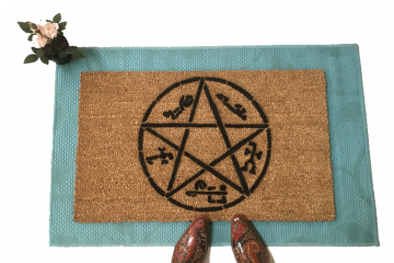 Devil's Trap Supernatural Pentagram Halloween doormat