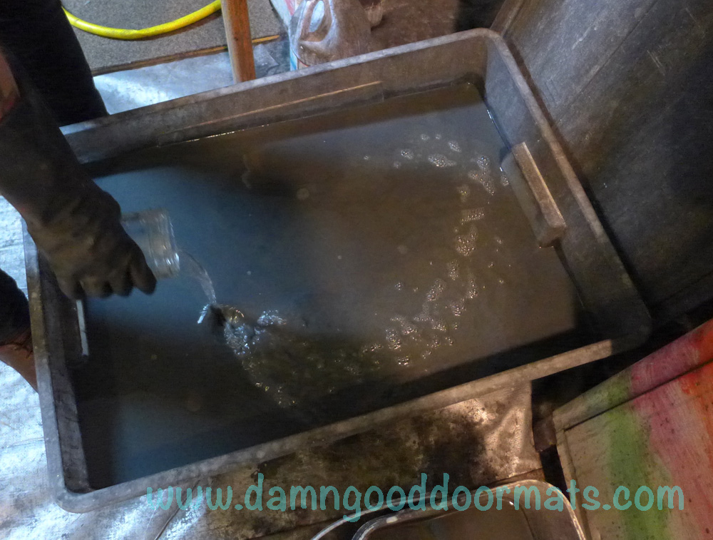 step 4 Flocculation: How to remove water based paint from waste water