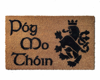Póg Mo Thóin Irish kiss my ass Heraldic Lion Medieval Welcome doormat