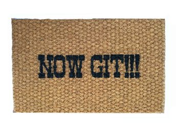now git!™ southern welcome go away doormat