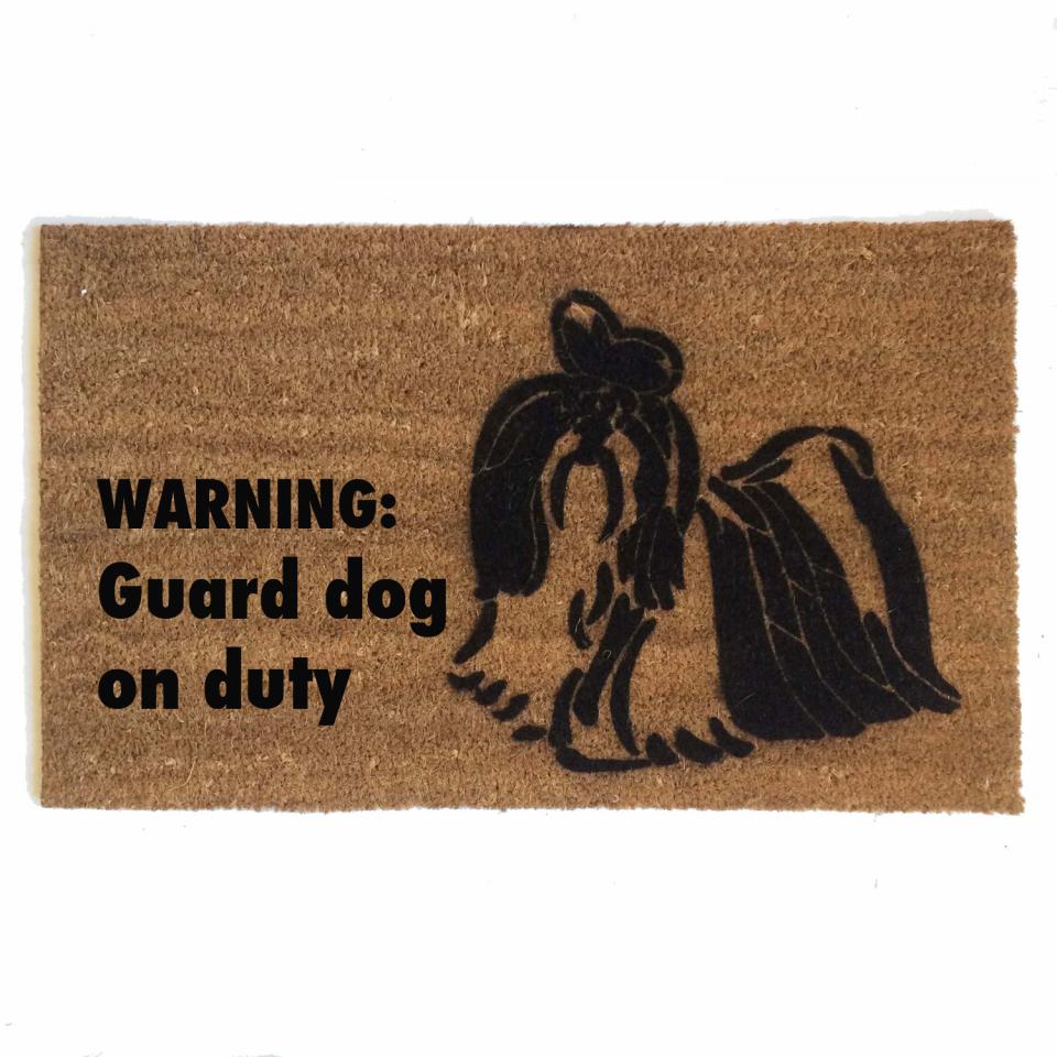 Shih Tzu Funny Warning: Guard dog on duty doormat